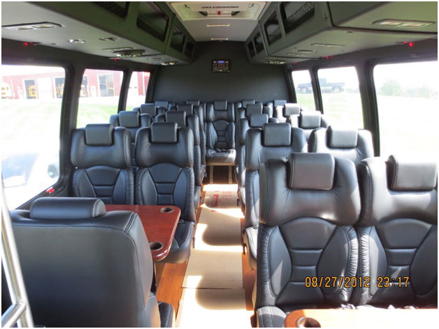 MiniBus, 20 to 24 Passenger Mini Coach 
